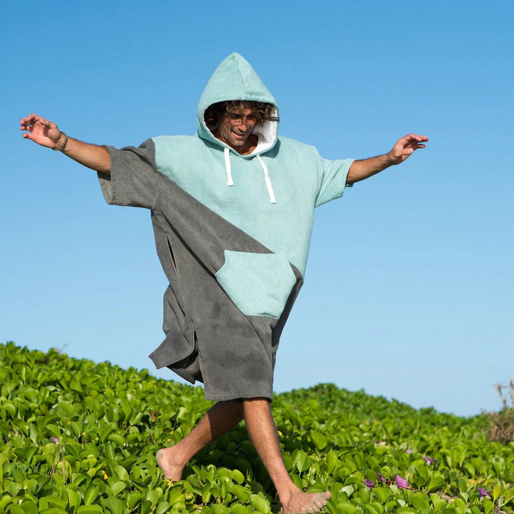 Premium Microfiber Wetsuit Changing Poncho Towel - Super Absorbent, Quick Drying Hooded Beach Poncho Towel
